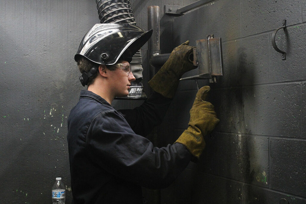 Welding03